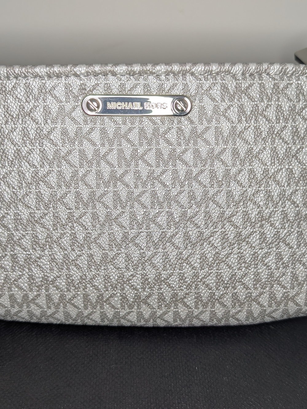 MICHAEL KORS Silver Signature Monogram Wallet